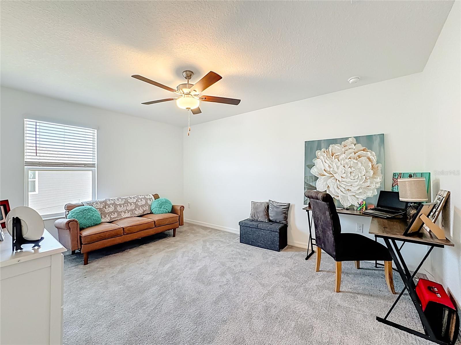 Image 34 of 64 For 5032 Eagle Rock Drive