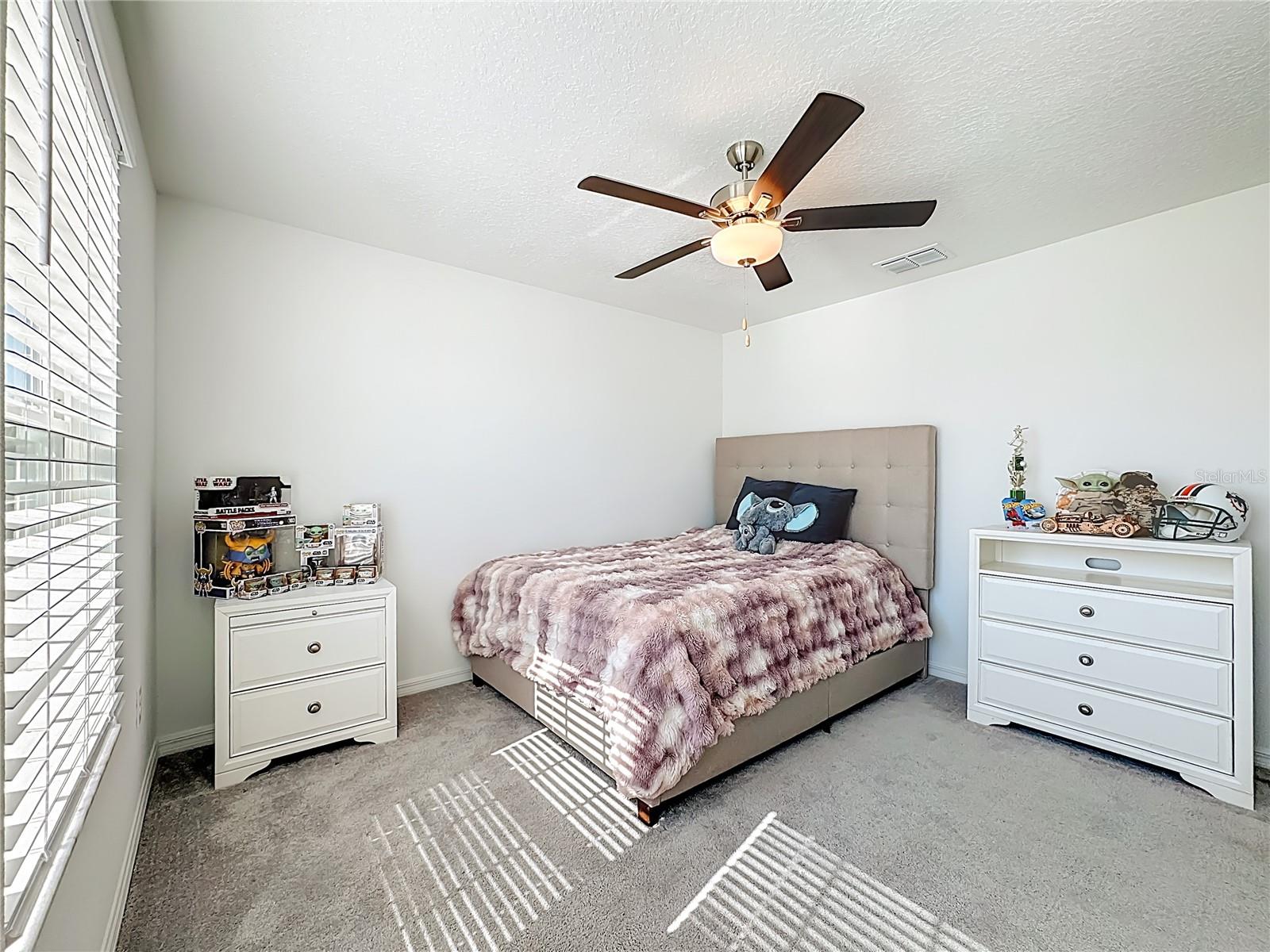 Image 39 of 64 For 5032 Eagle Rock Drive