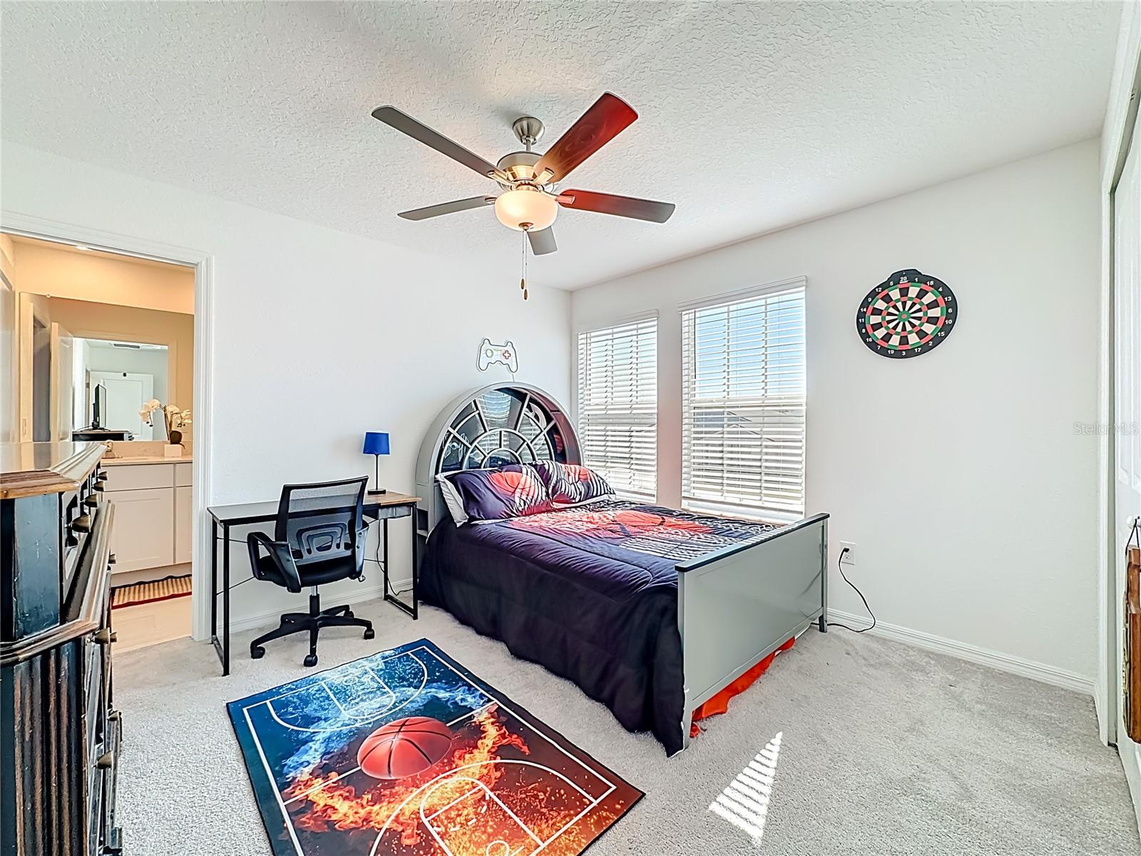 Image 48 of 64 For 5032 Eagle Rock Drive