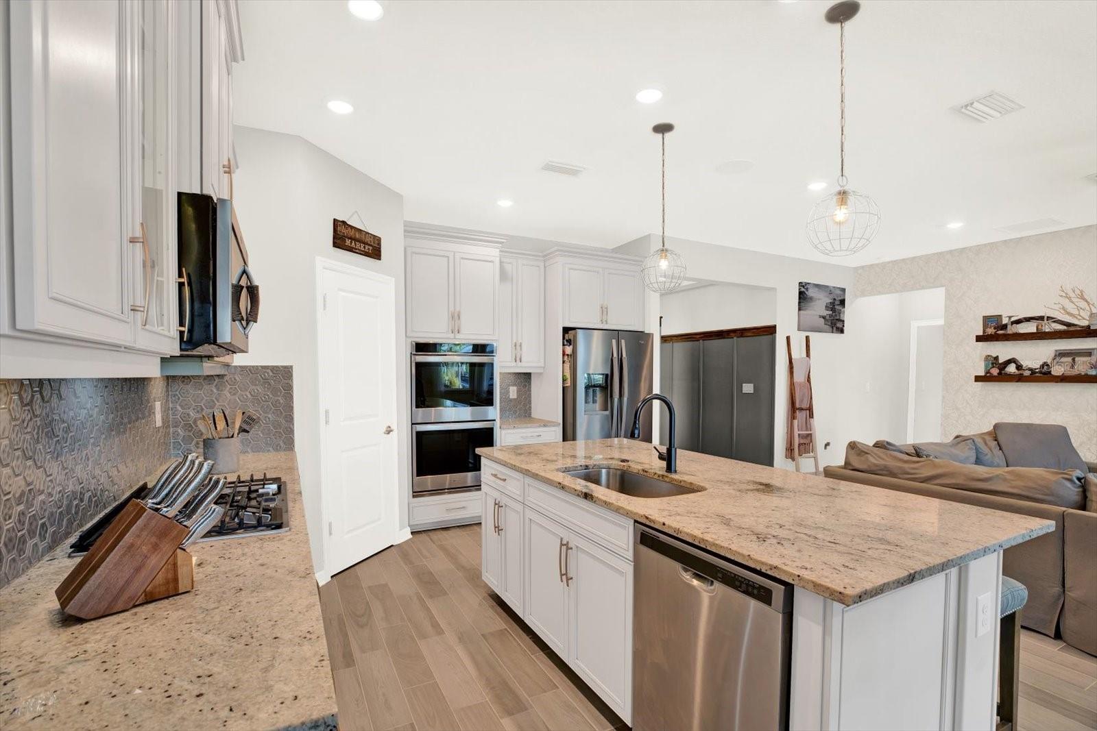 Image 16 of 61 For 3218 Big Sky Way