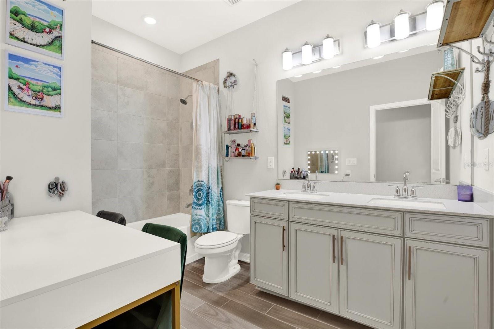 Image 31 of 61 For 3218 Big Sky Way