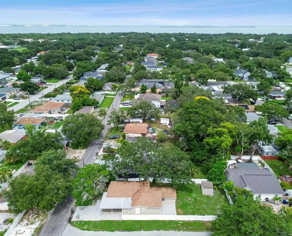 Image 30 of 30 For 2926 Tyson Avenue