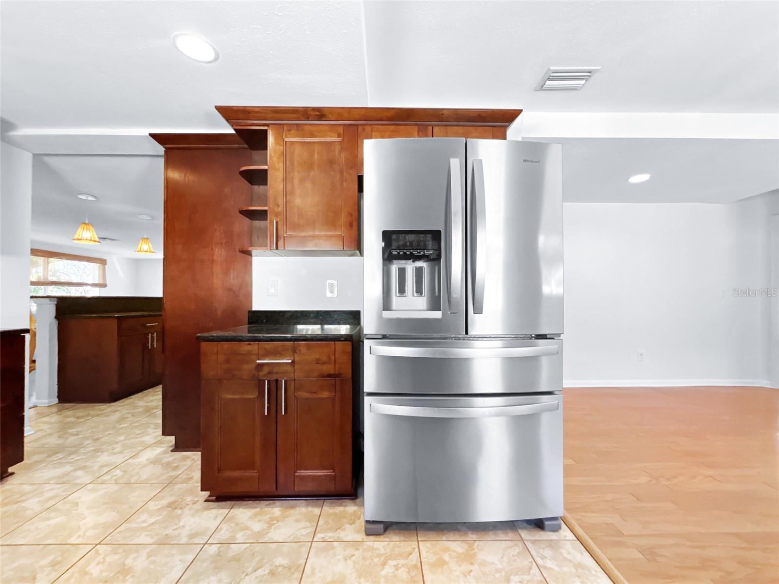 Image 6 of 30 For 2926 Tyson Avenue