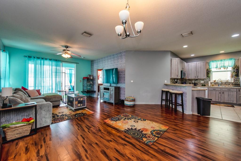 Image 4 of 32 For 2357 Richwood Pike Drive