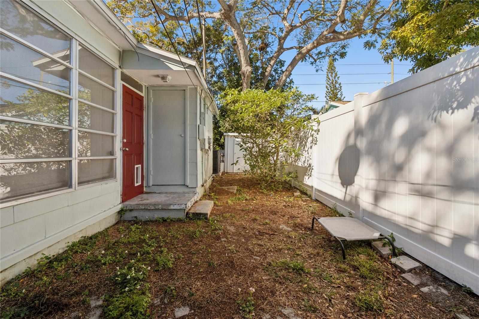 Image 23 of 26 For 6049 9th Avenue S