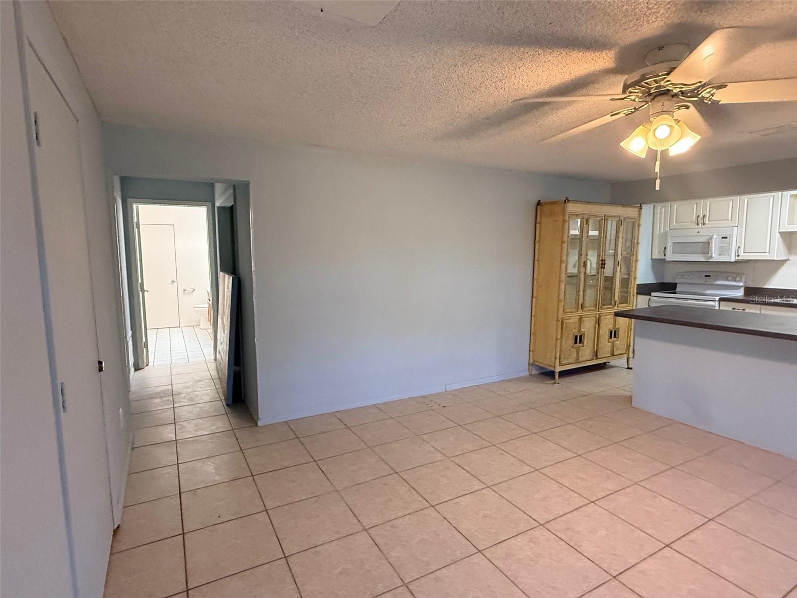 Image 2 of 8 For 3943 Freedom Avenue 1