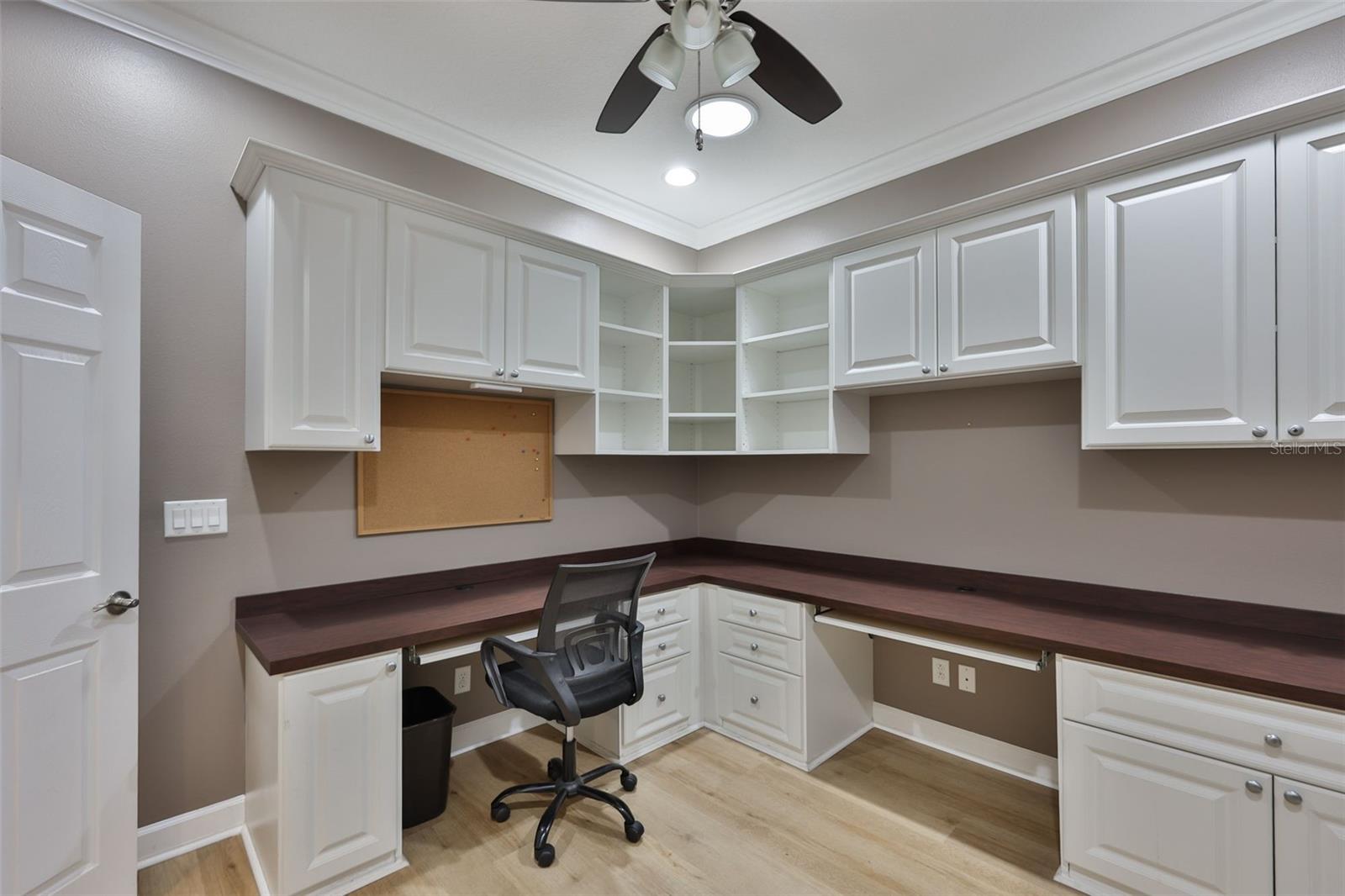 Image 29 of 98 For 2203 Oakley Green Drive 45