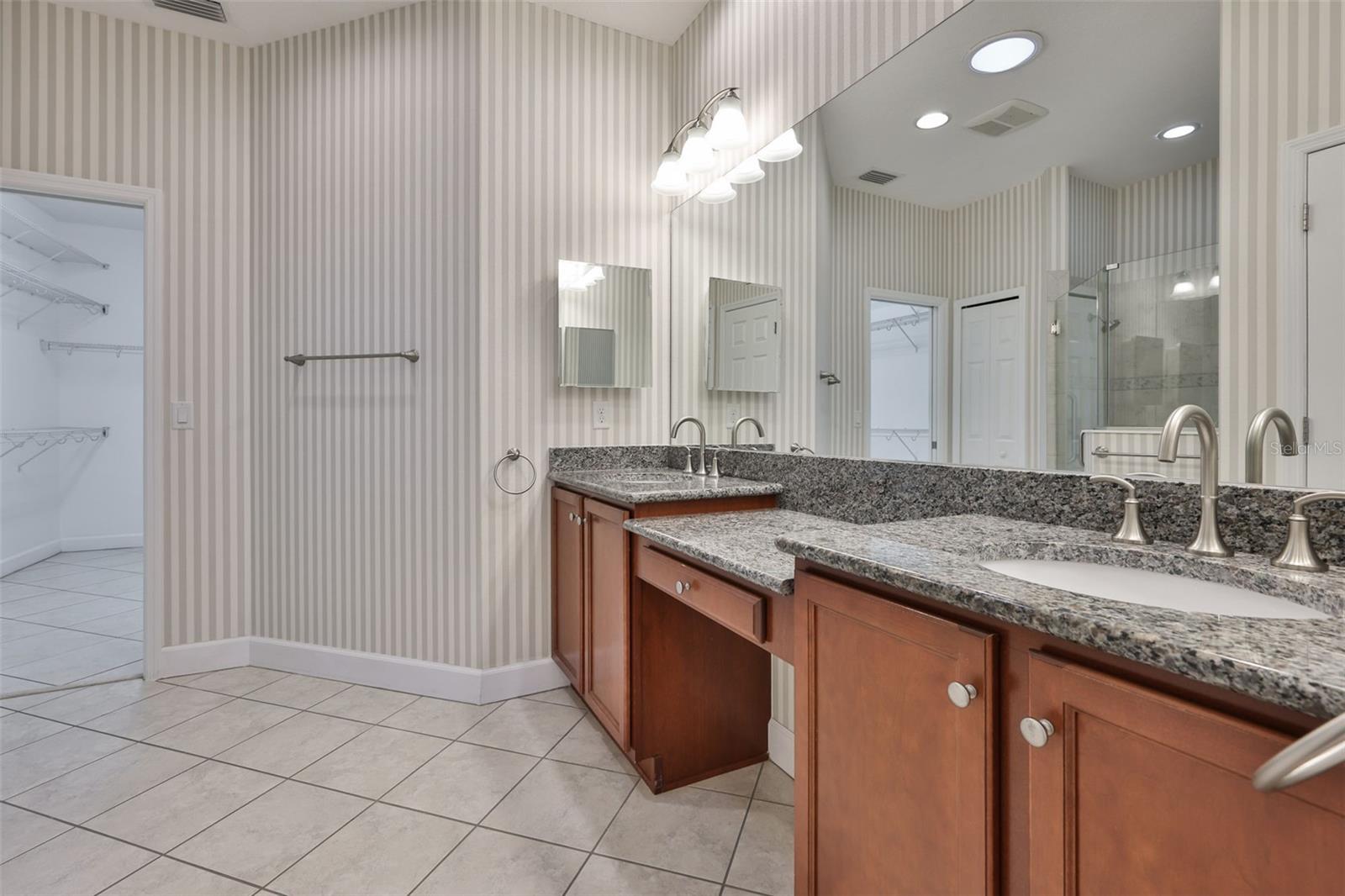 Image 9 of 98 For 2203 Oakley Green Drive 45