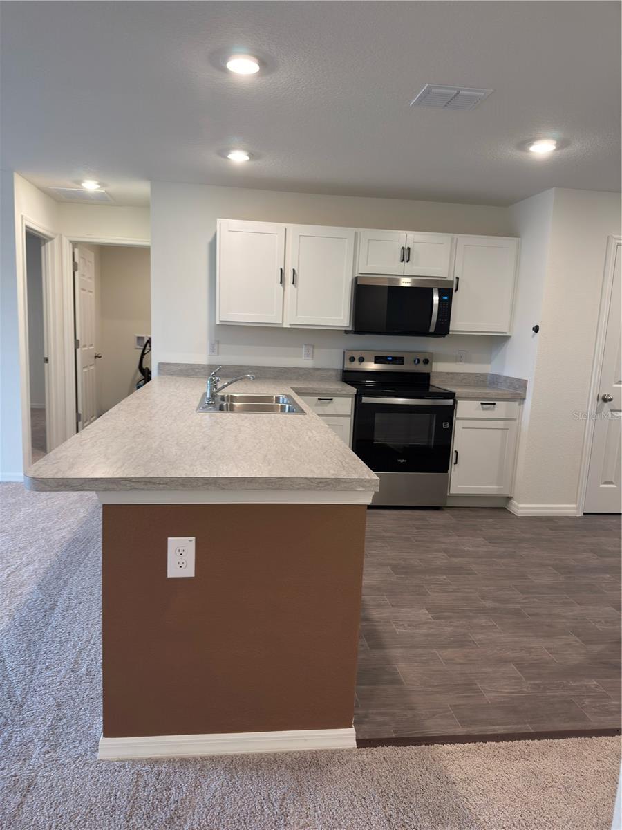 Image 2 of 4 For 11091 Linden Drive