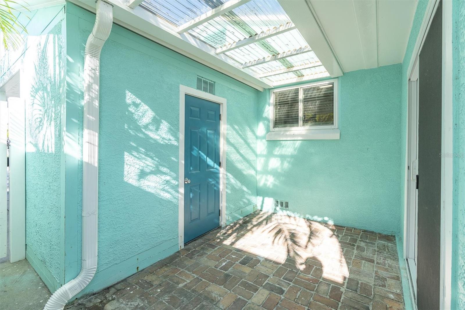 Image 23 of 39 For 518 77th Avenue