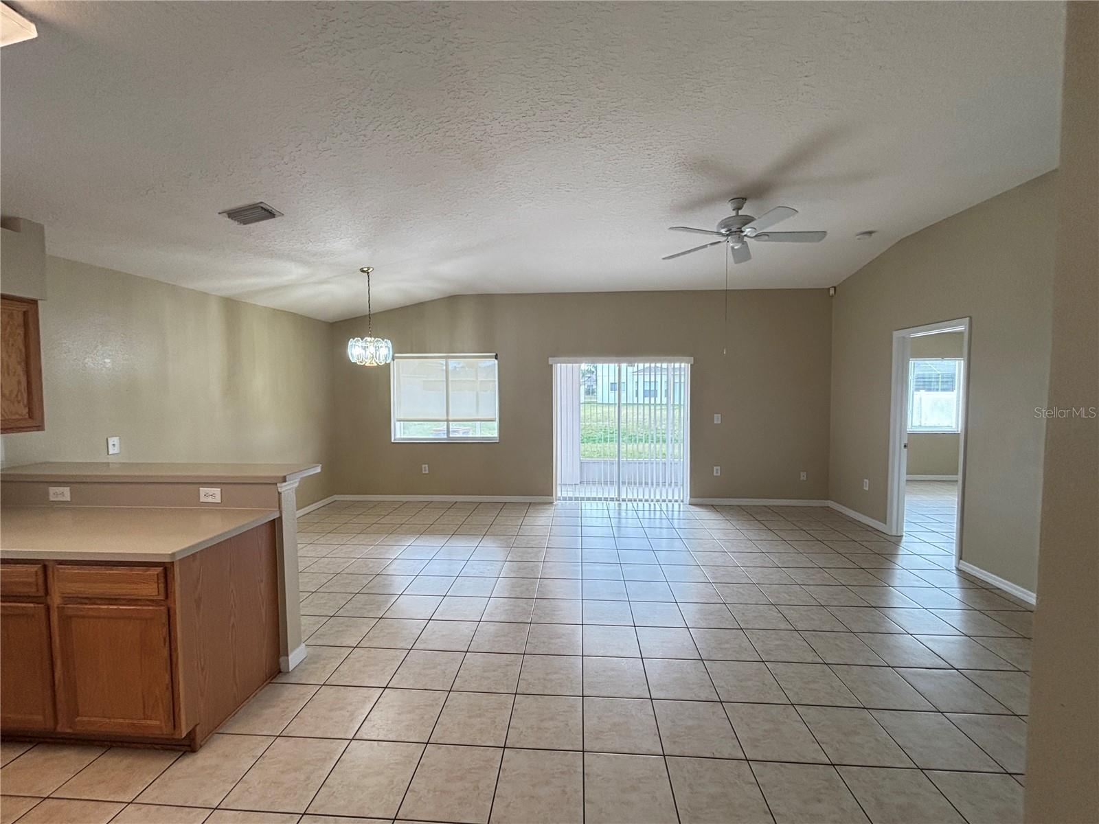 Image 11 of 31 For 1518 Atami Court