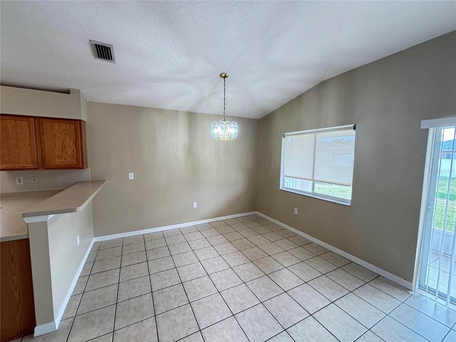 Image 13 of 31 For 1518 Atami Court