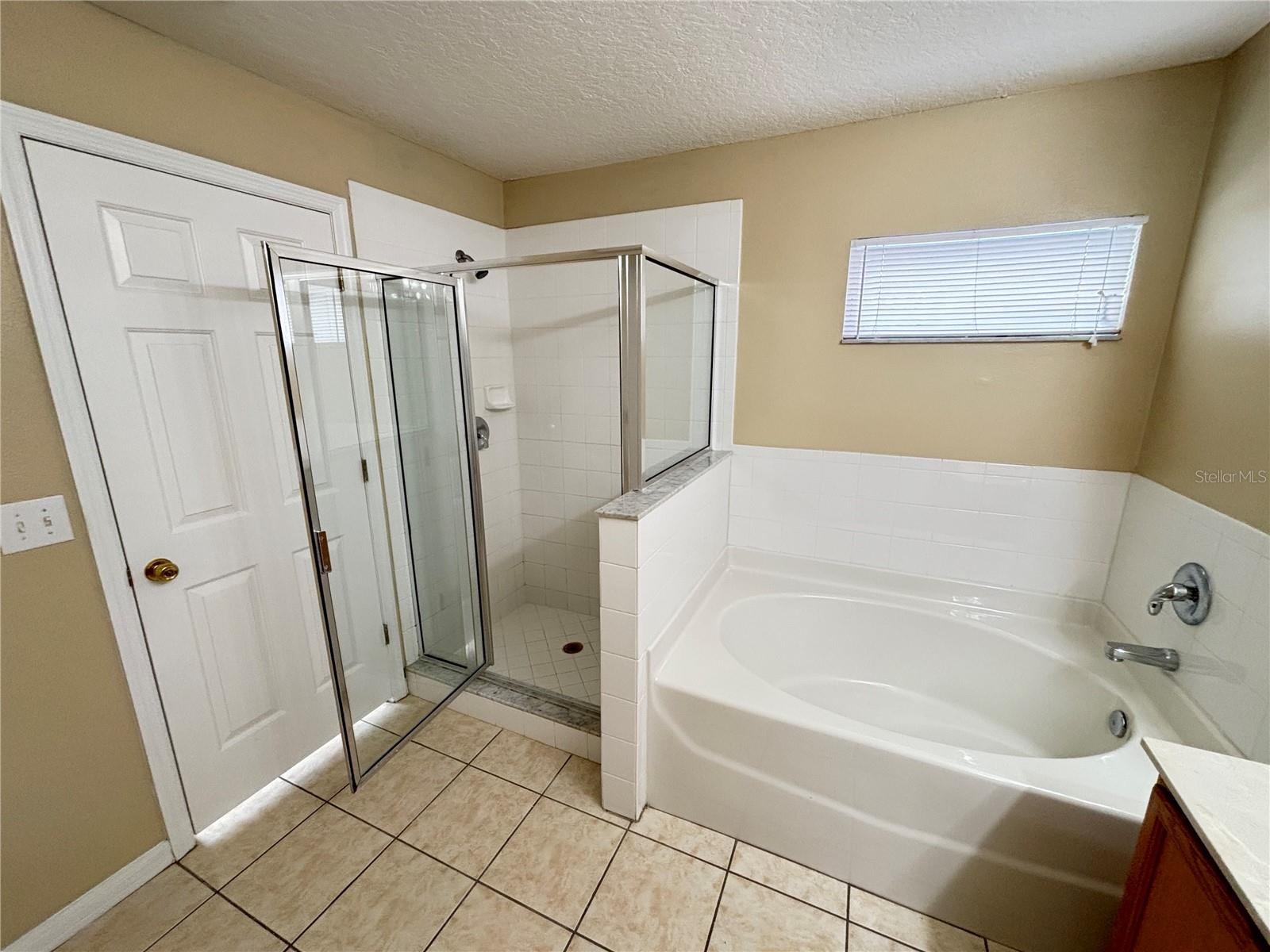 Image 20 of 31 For 1518 Atami Court