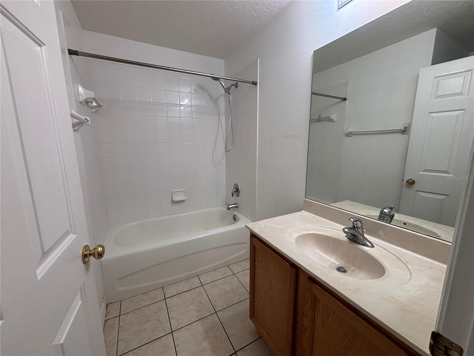 Image 22 of 31 For 1518 Atami Court