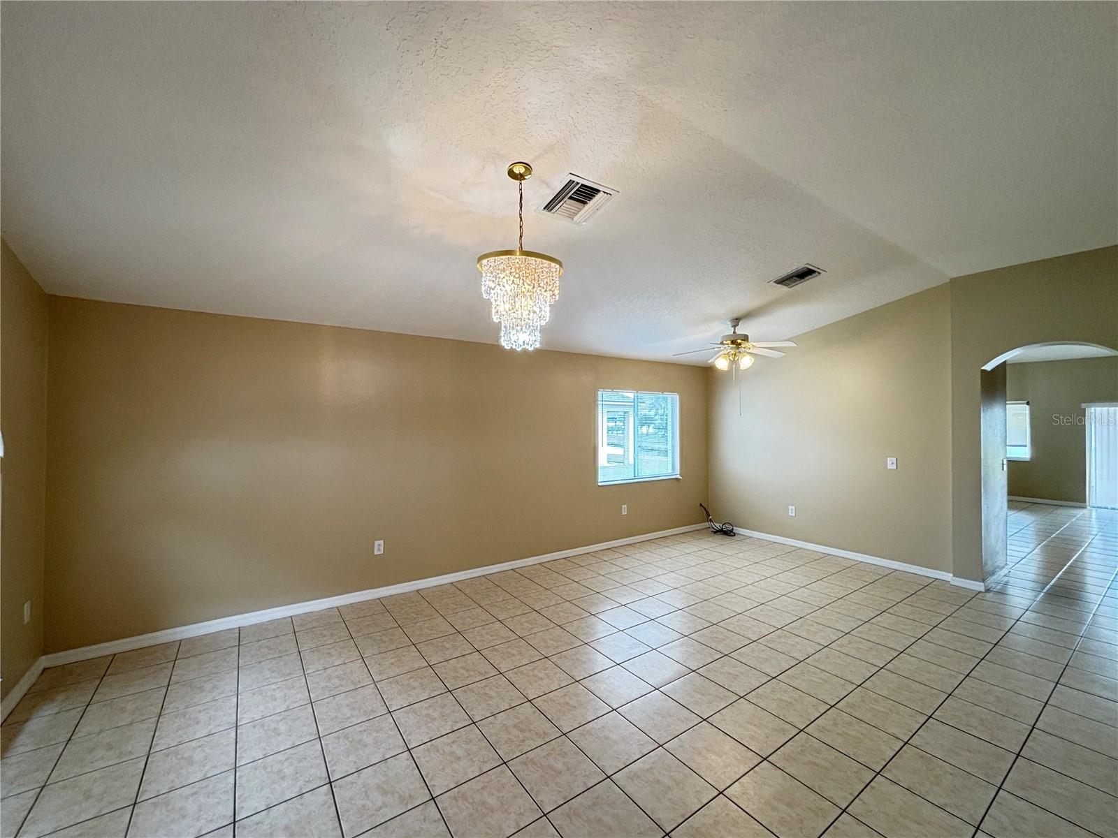 Image 9 of 31 For 1518 Atami Court