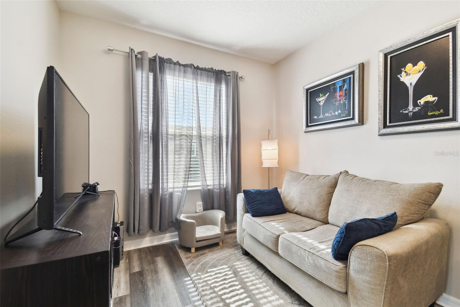 Image 15 of 23 For 3829 Rippaso Place