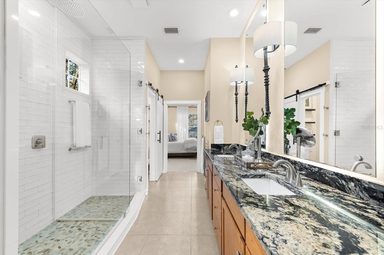 Image 33 of 71 For 653 Old East Lake Road