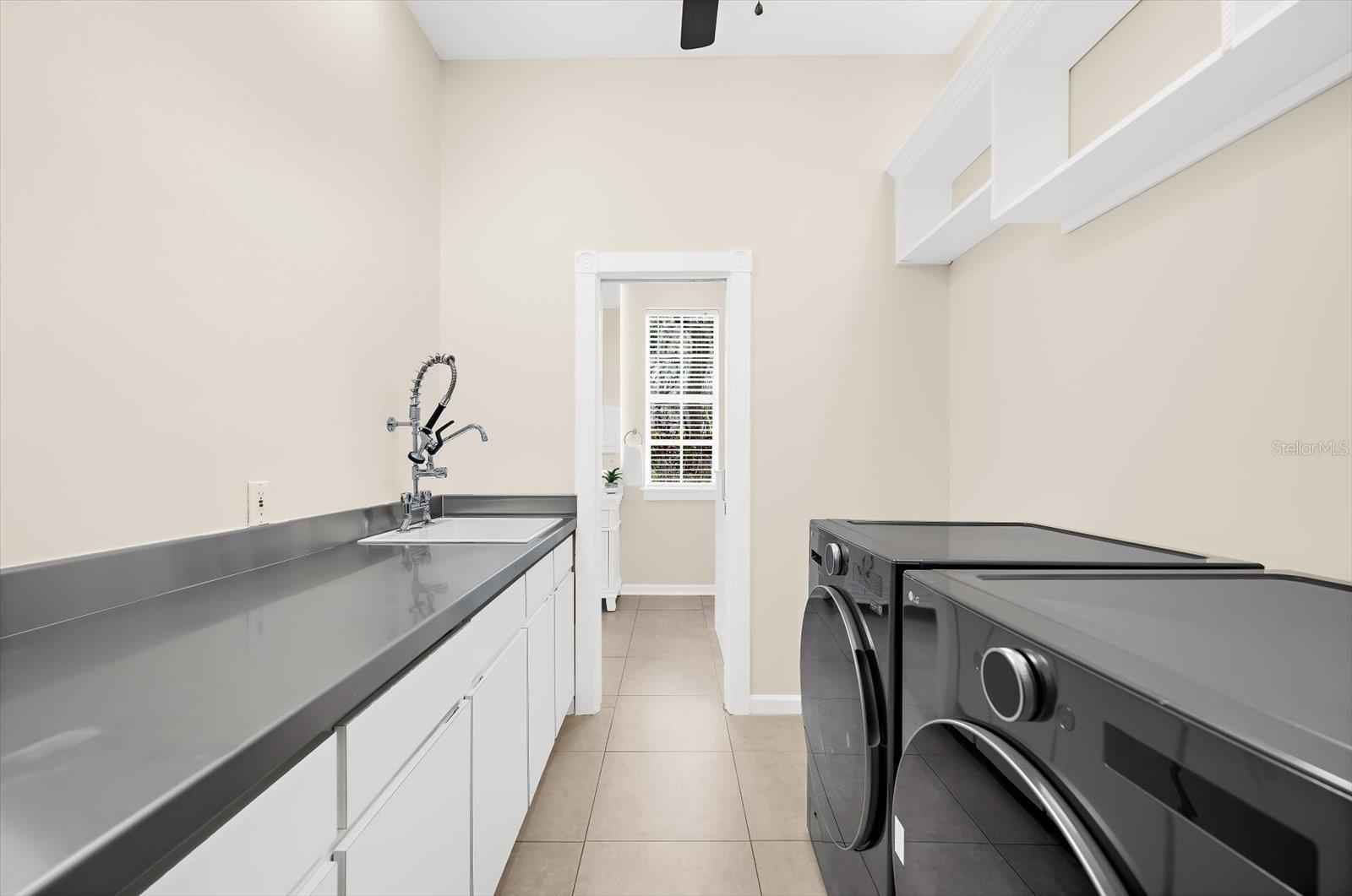 Image 45 of 71 For 653 Old East Lake Road