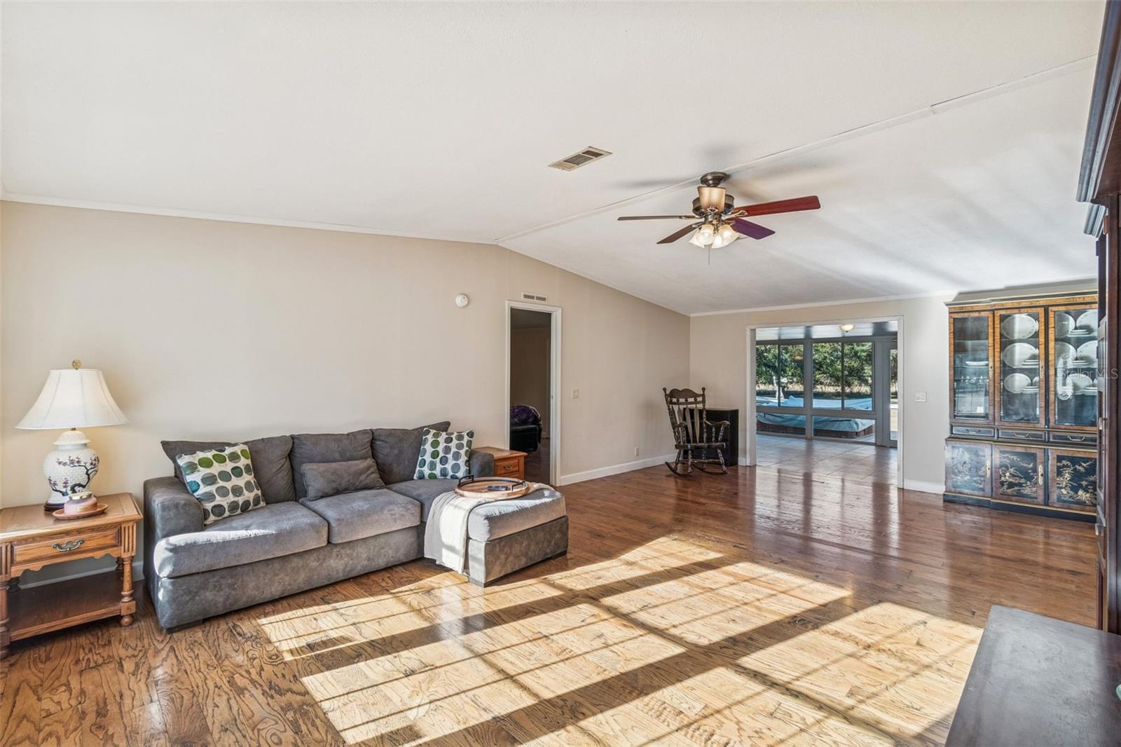 Image 4 of 59 For 5101 Cr 316a