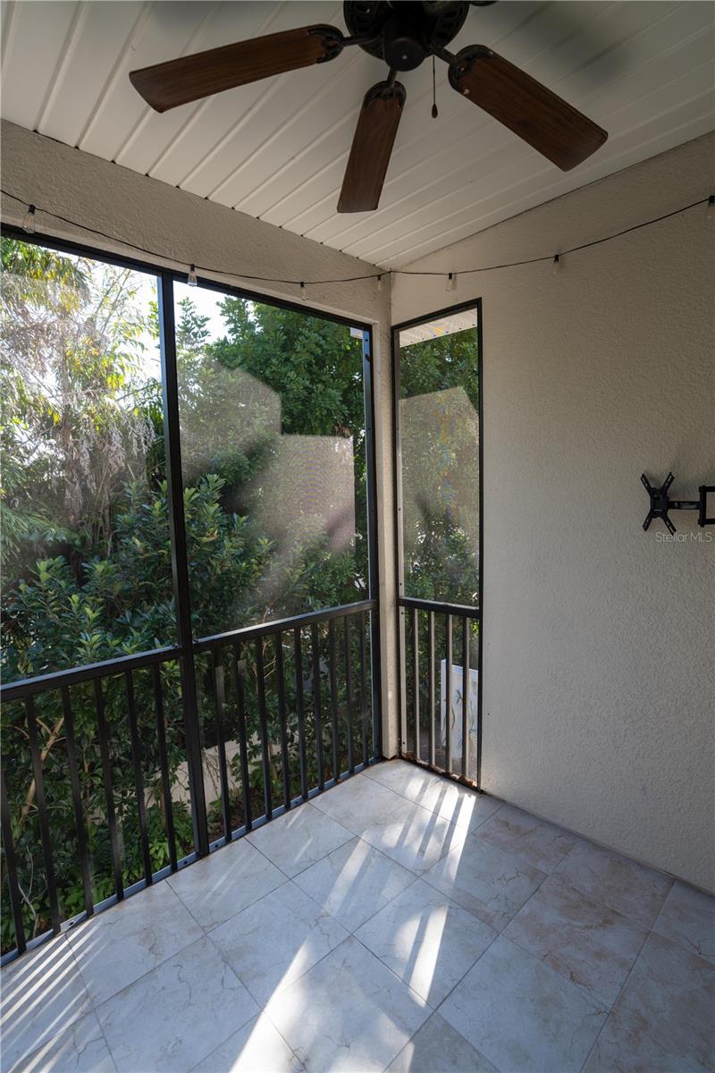 Image 12 of 80 For 4639 Overlook Drive Ne