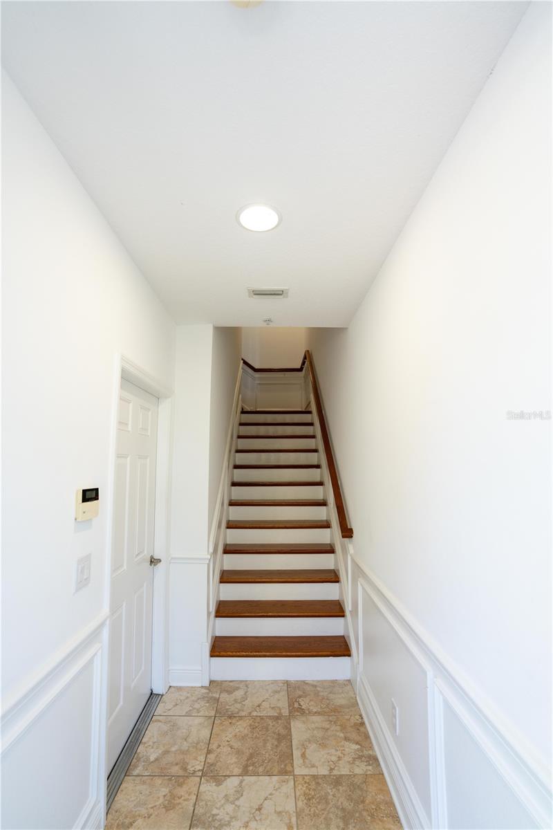 Image 4 of 80 For 4639 Overlook Drive Ne