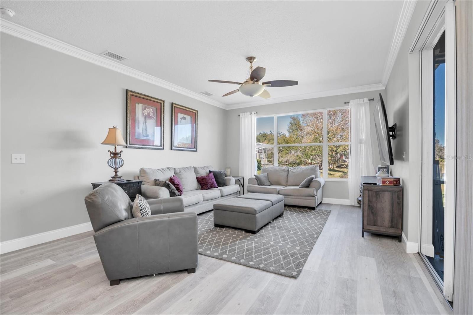 Listing photo id 13 for 12511 Royal Dublin Avenue