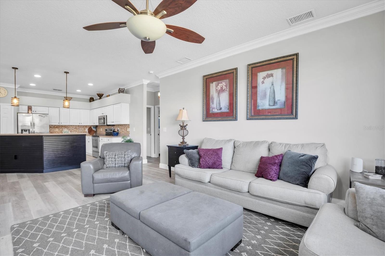 Listing photo id 14 for 12511 Royal Dublin Avenue