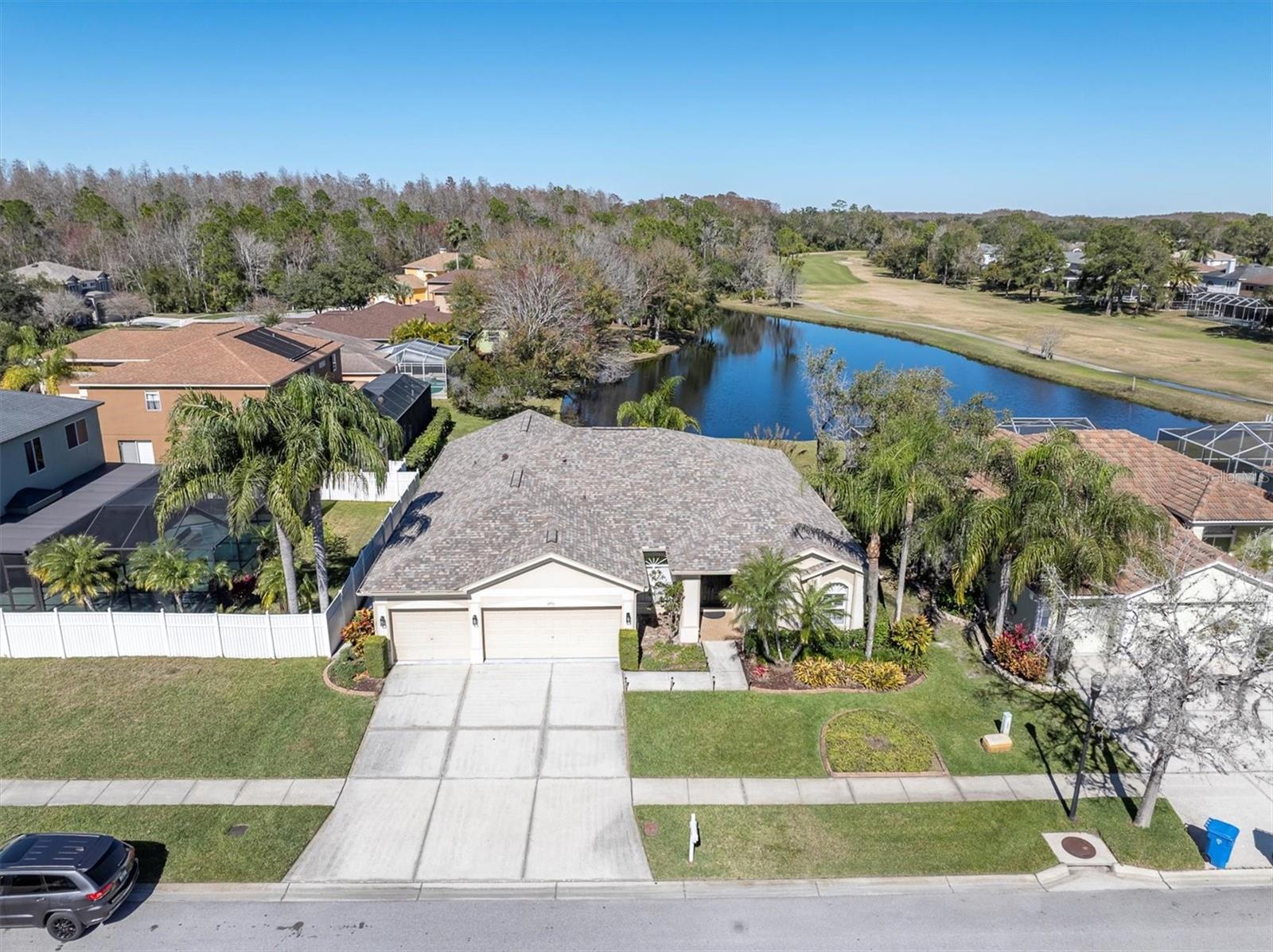 Listing photo id 0 for 12511 Royal Dublin Avenue