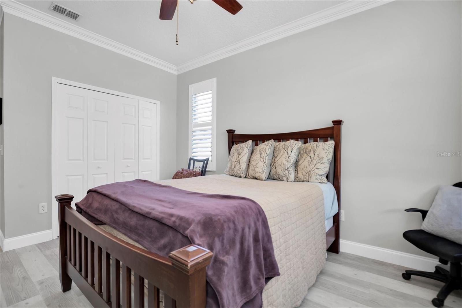 Listing photo id 22 for 12511 Royal Dublin Avenue