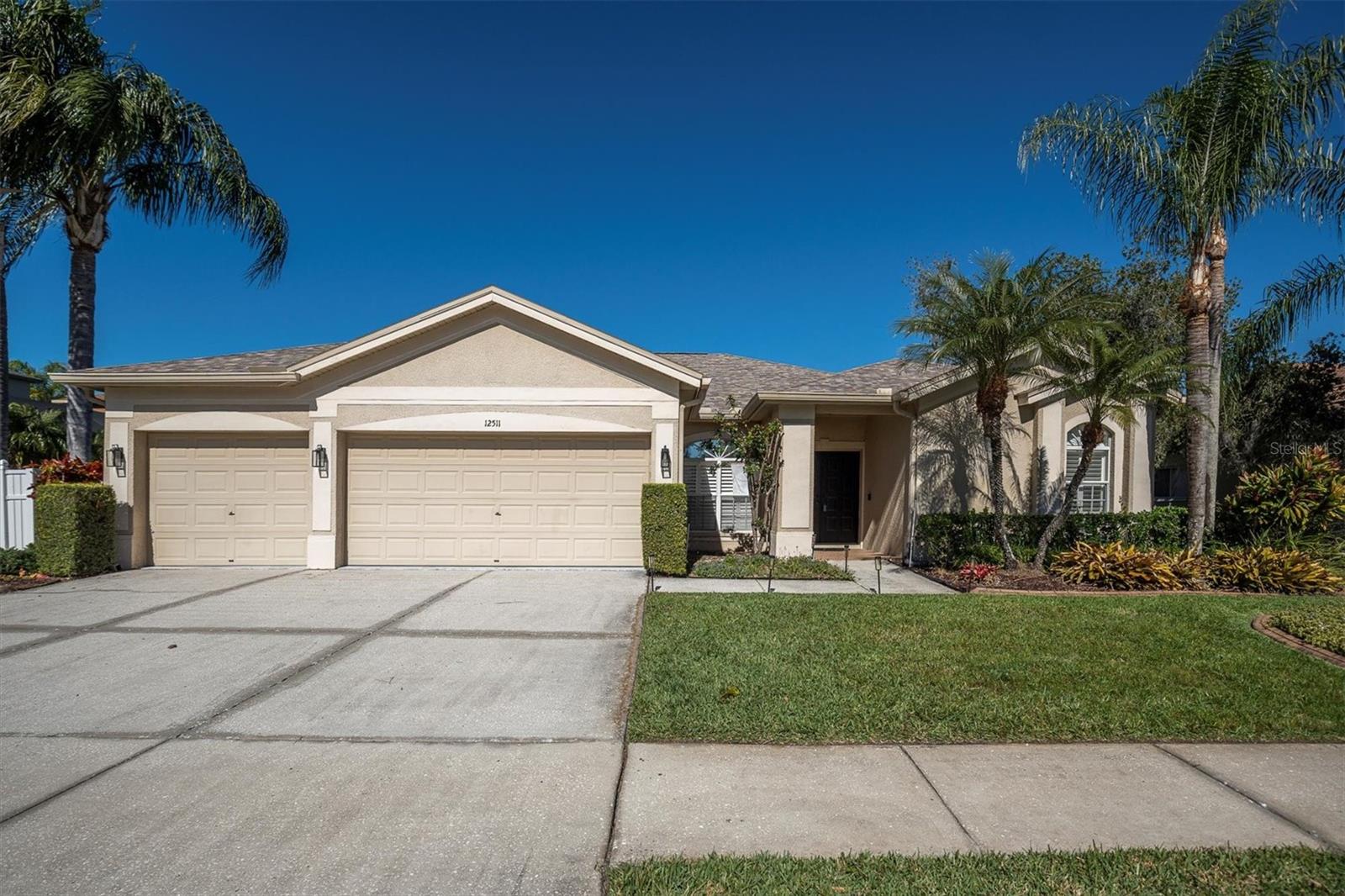 Listing photo id 43 for 12511 Royal Dublin Avenue