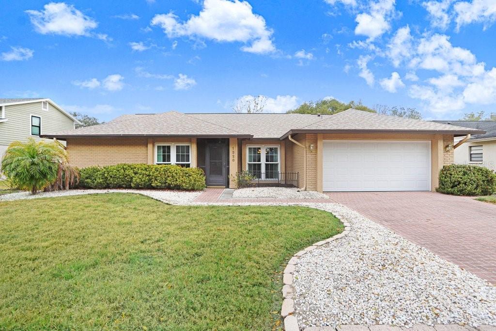 Image 2 of 44 For 1328 Corner Oaks Drive