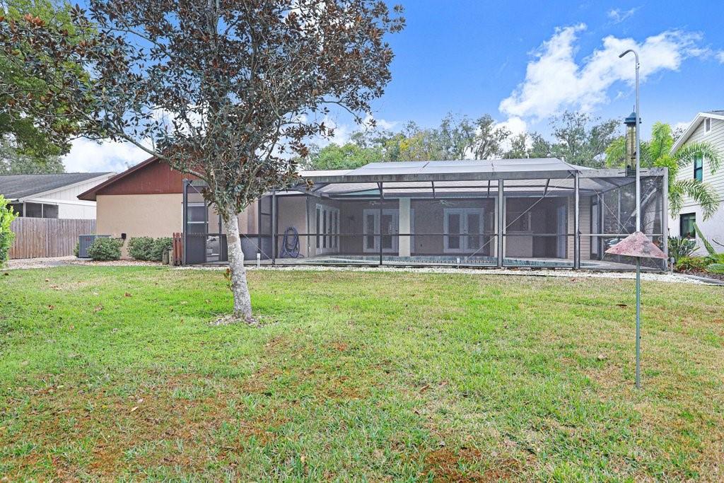 Image 35 of 44 For 1328 Corner Oaks Drive