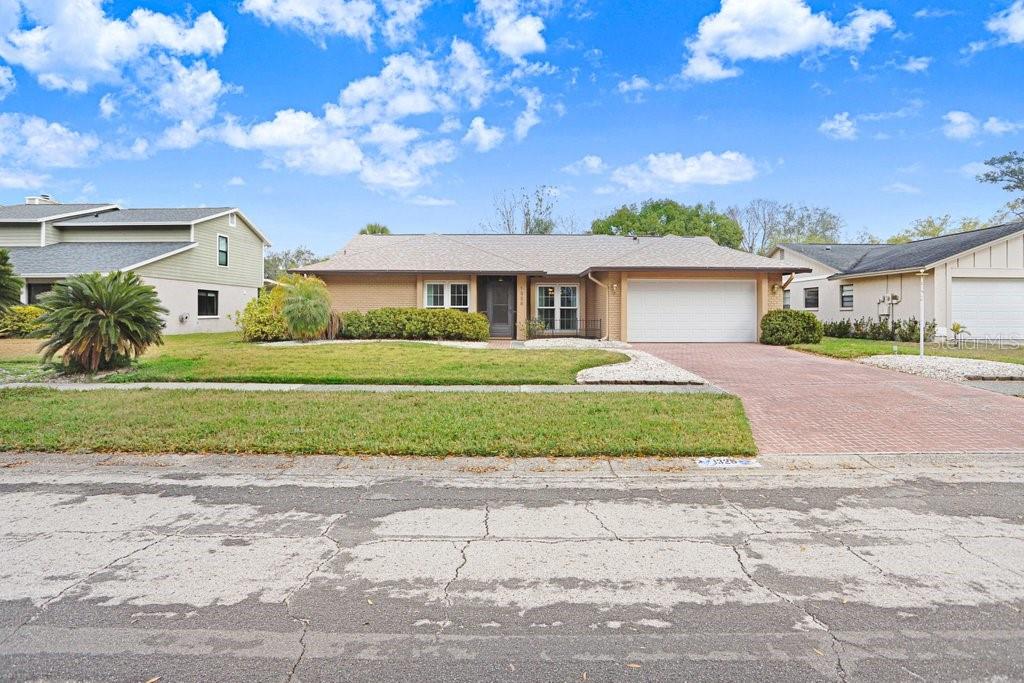 Image 42 of 44 For 1328 Corner Oaks Drive