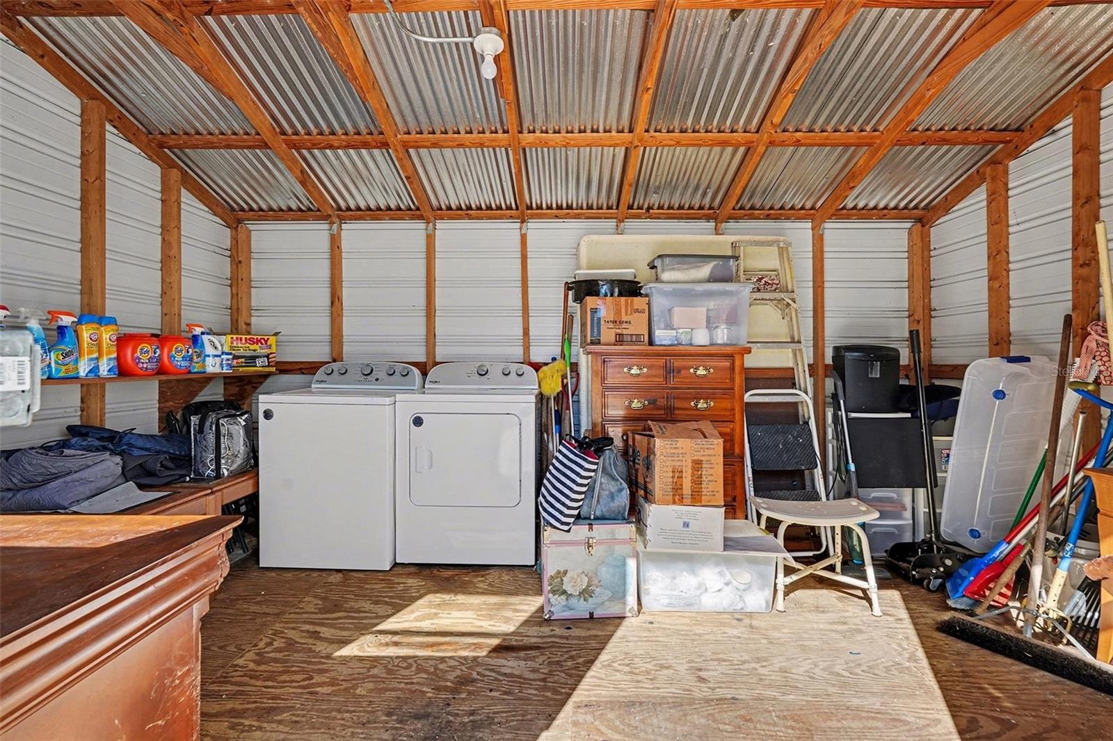 Image 25 of 28 For 2102 Columbus Drive