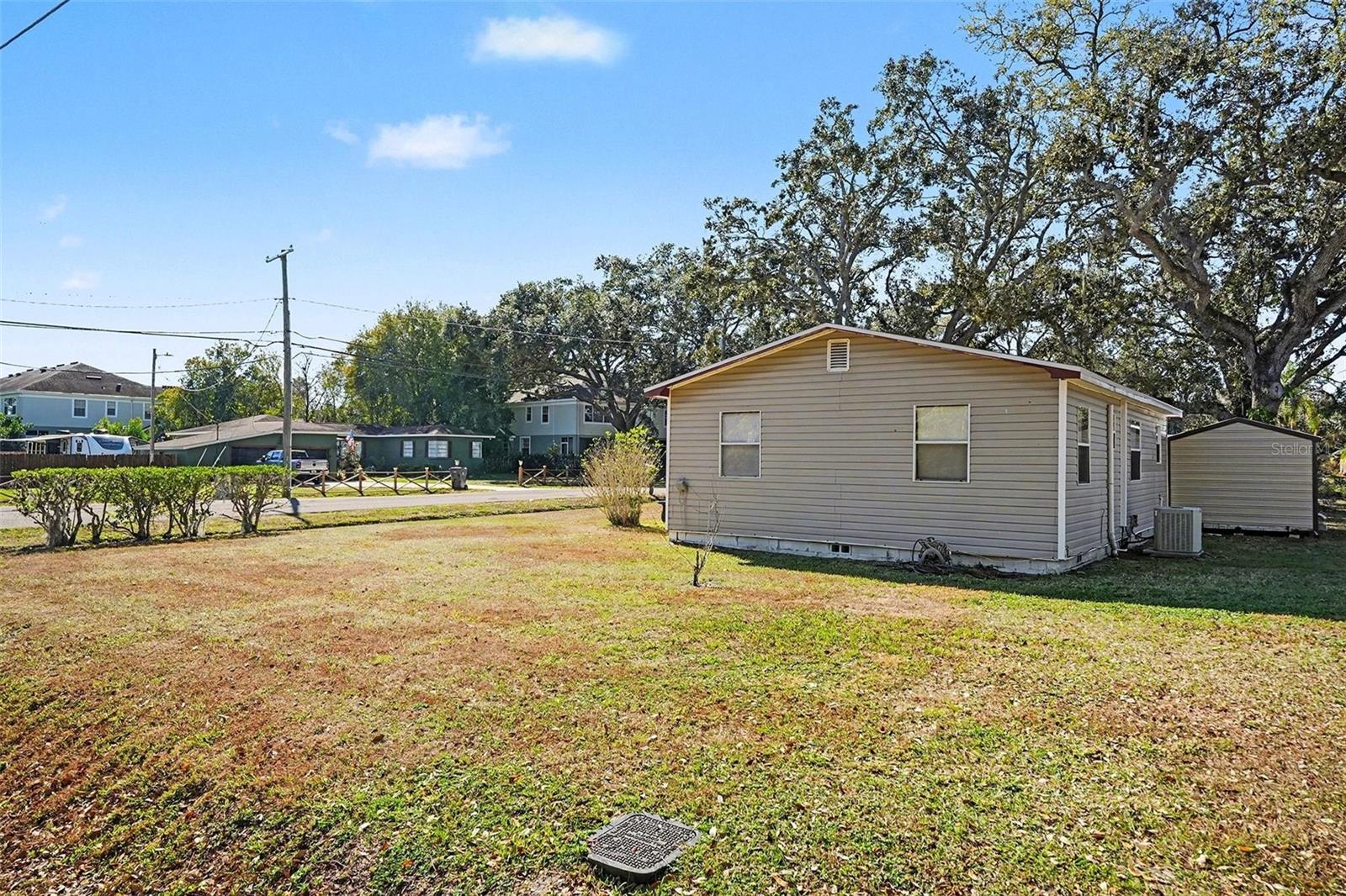 Image 28 of 28 For 2102 Columbus Drive