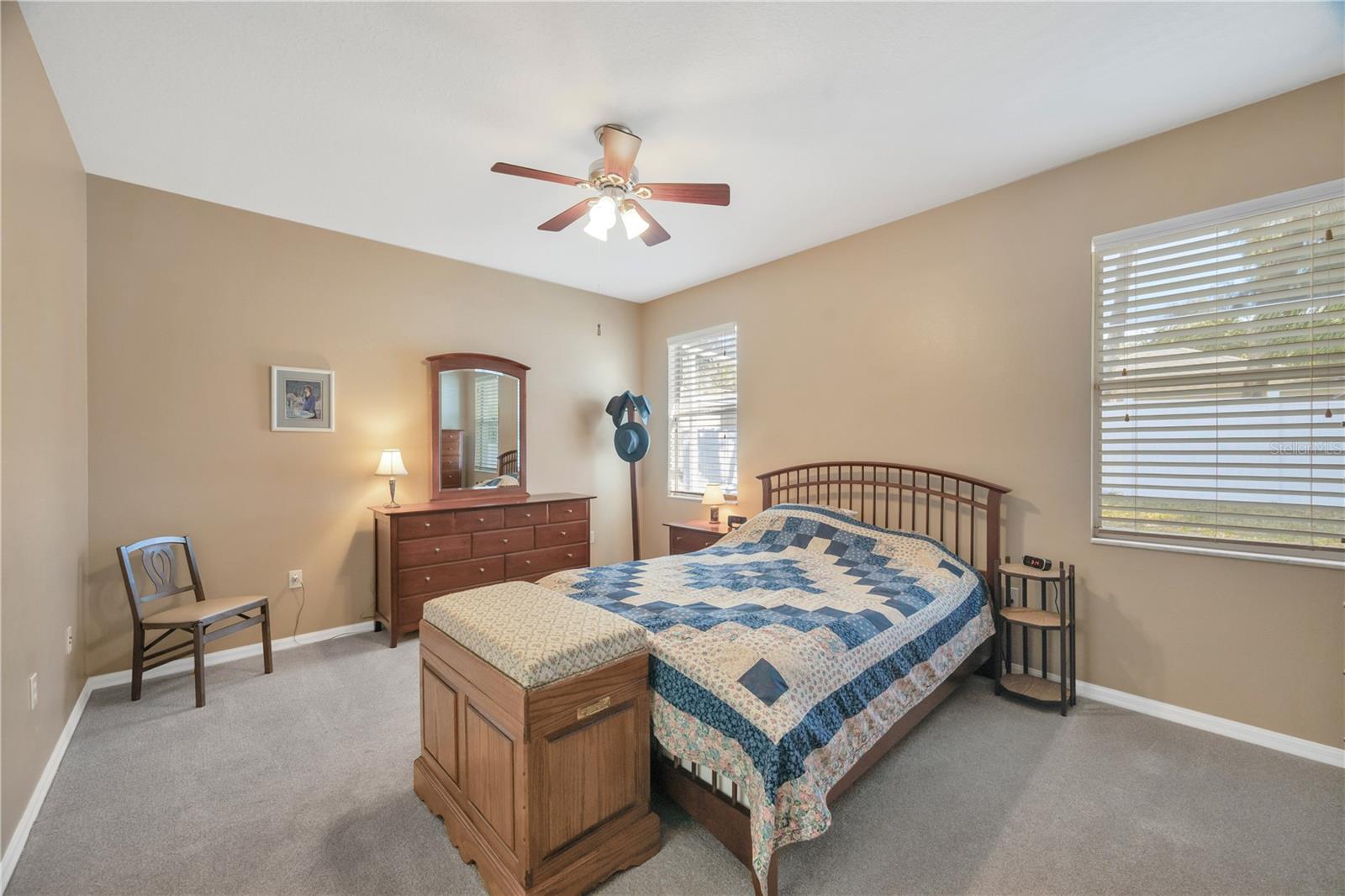 Image 13 of 33 For 17115 Falconridge Road