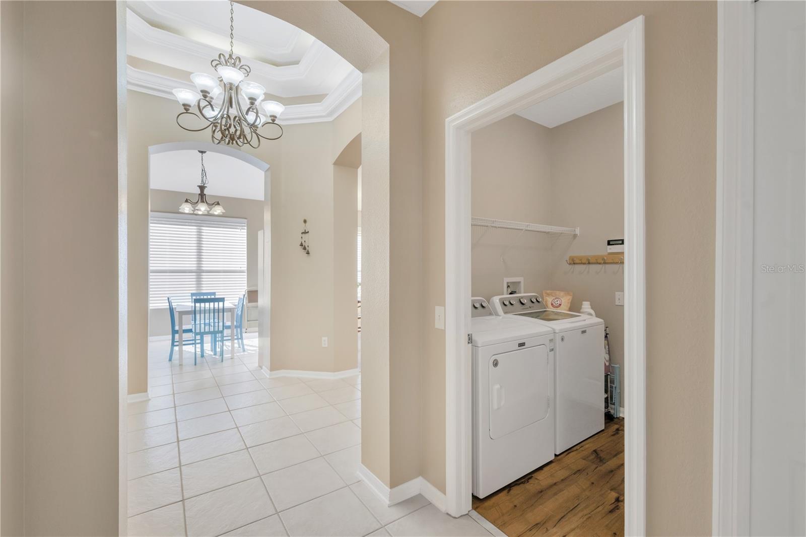 Image 20 of 33 For 17115 Falconridge Road