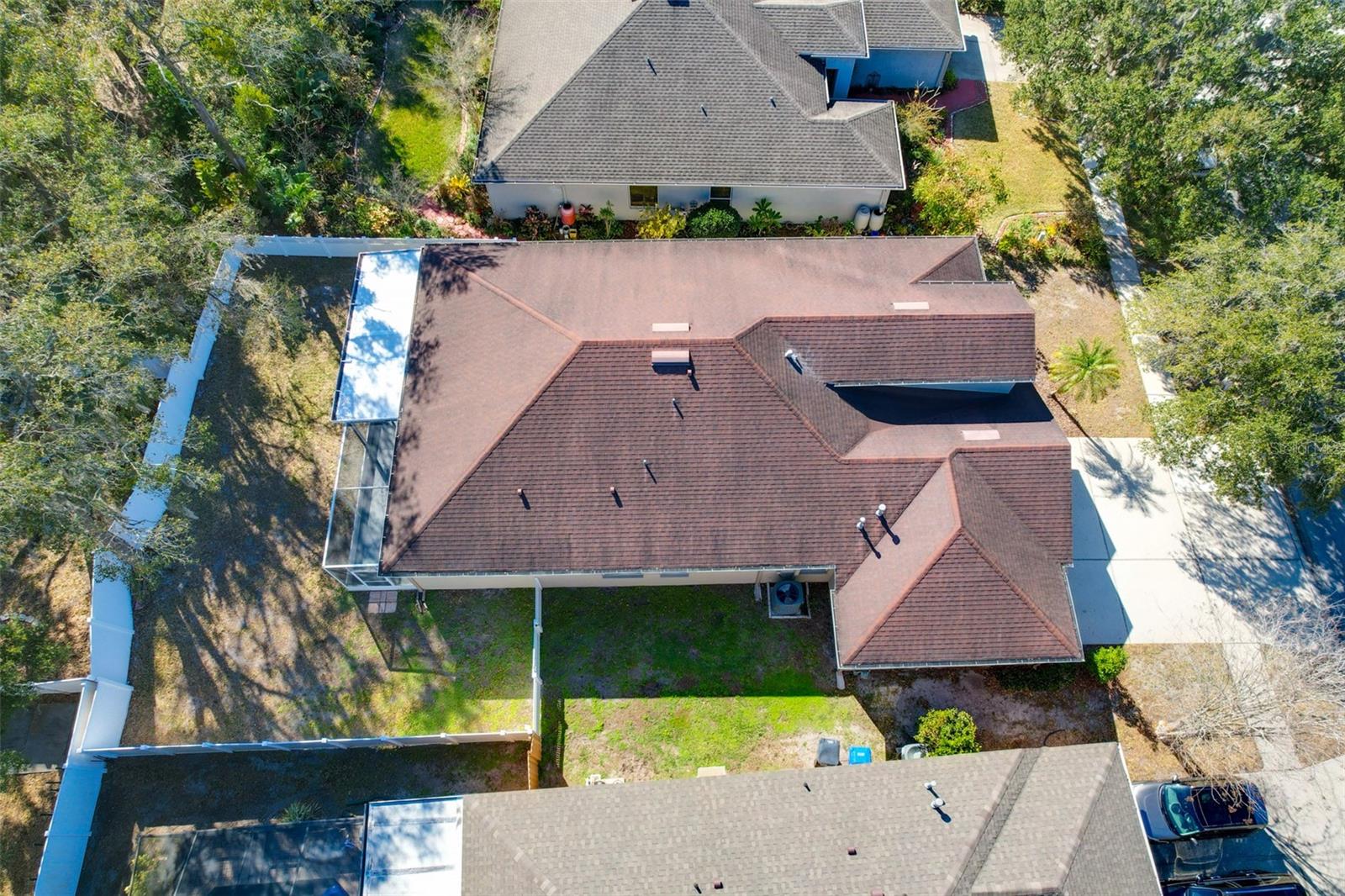 Image 30 of 33 For 17115 Falconridge Road