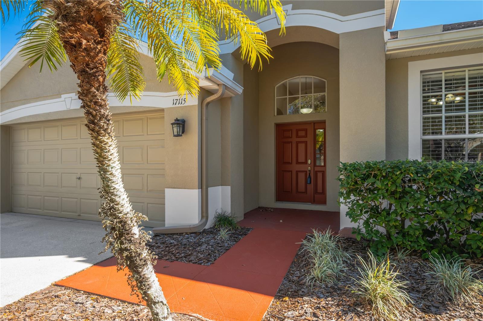 Image 32 of 33 For 17115 Falconridge Road