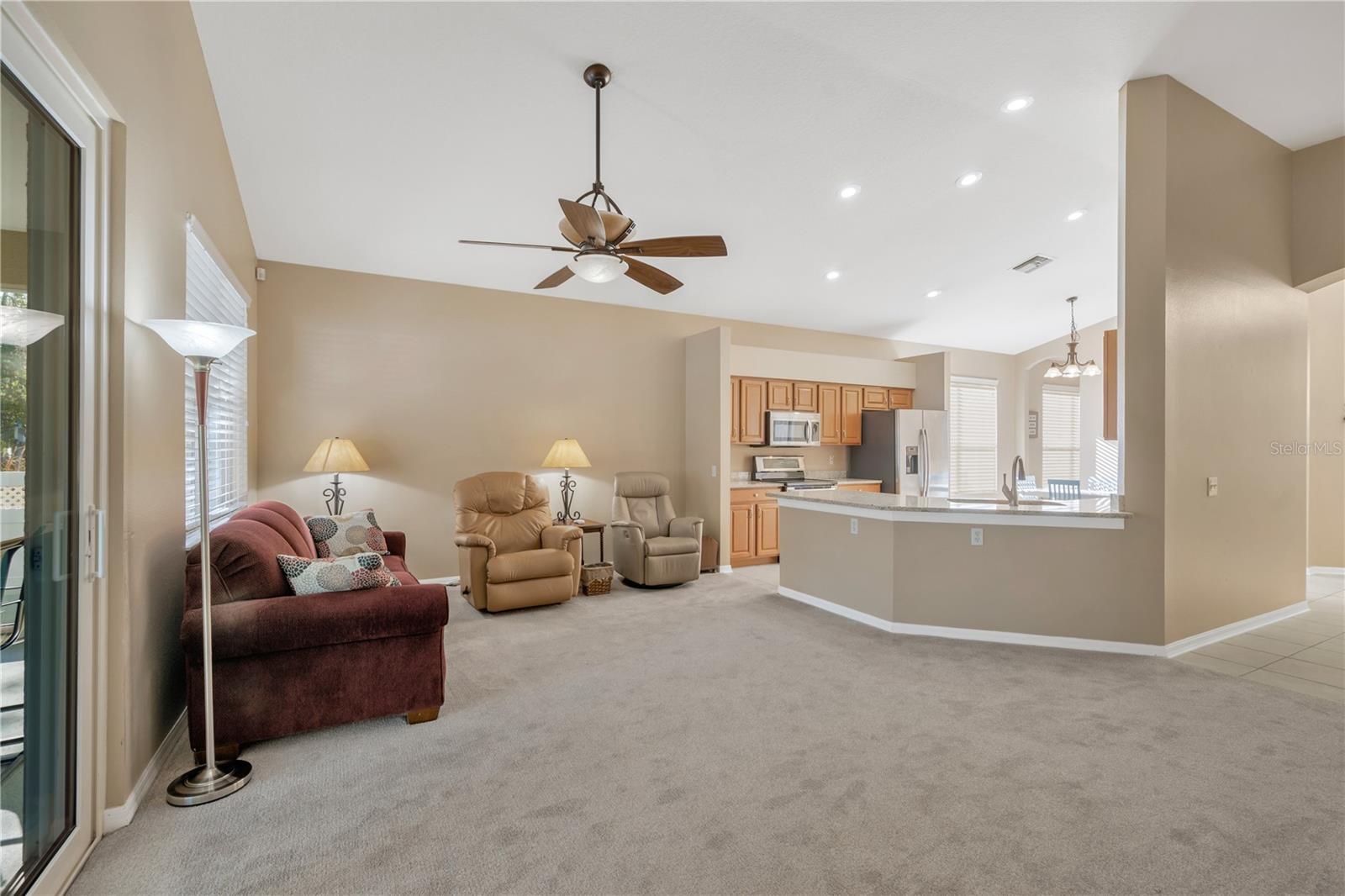 Image 8 of 33 For 17115 Falconridge Road