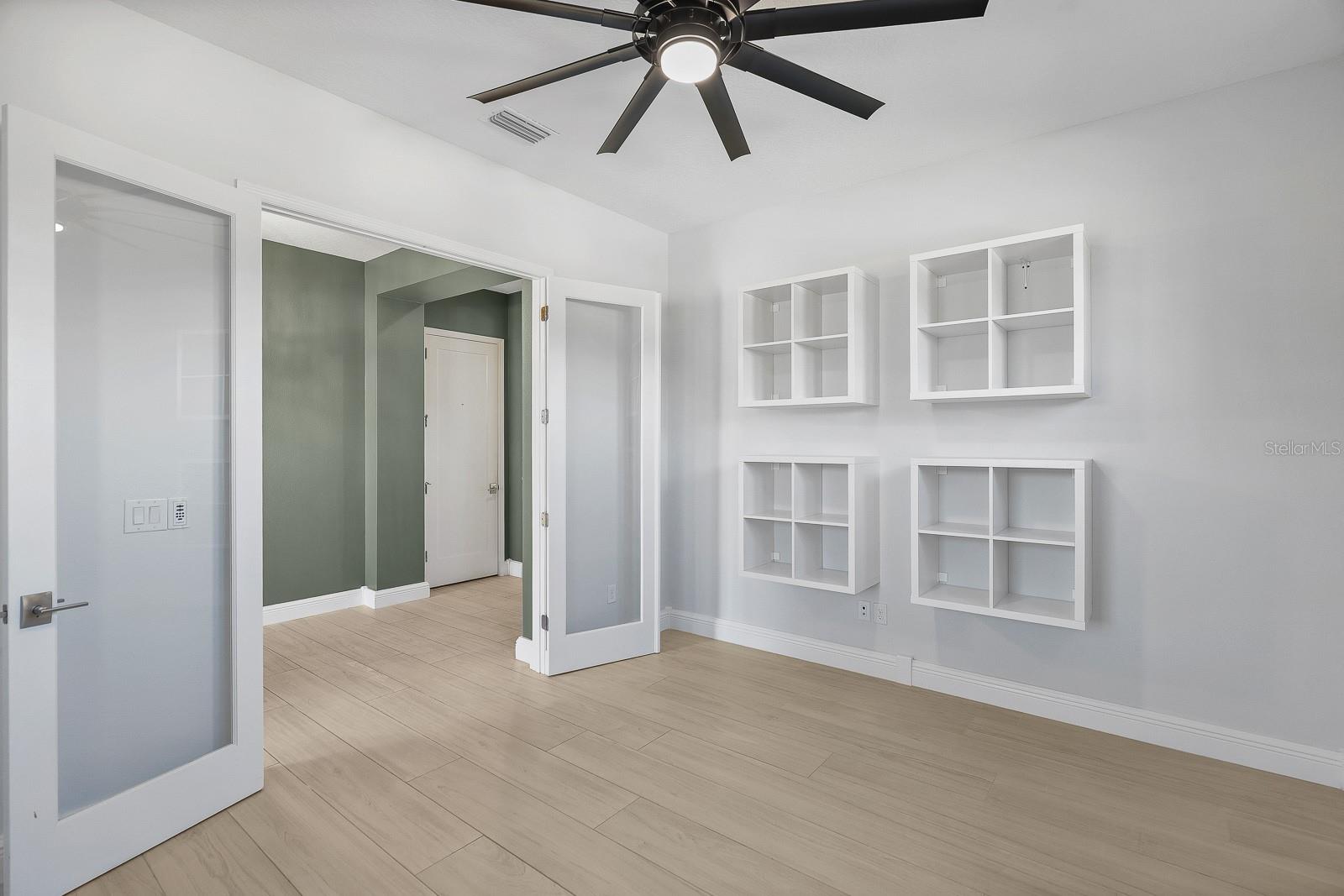 Image 10 of 48 For 13019 Paddock Wood Place