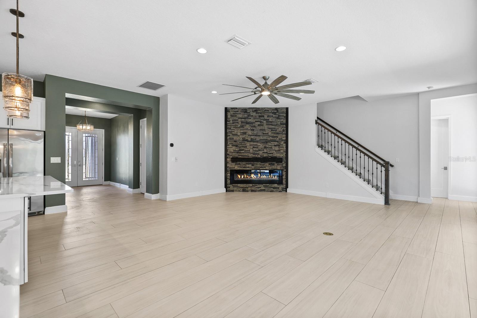 Image 15 of 48 For 13019 Paddock Wood Place