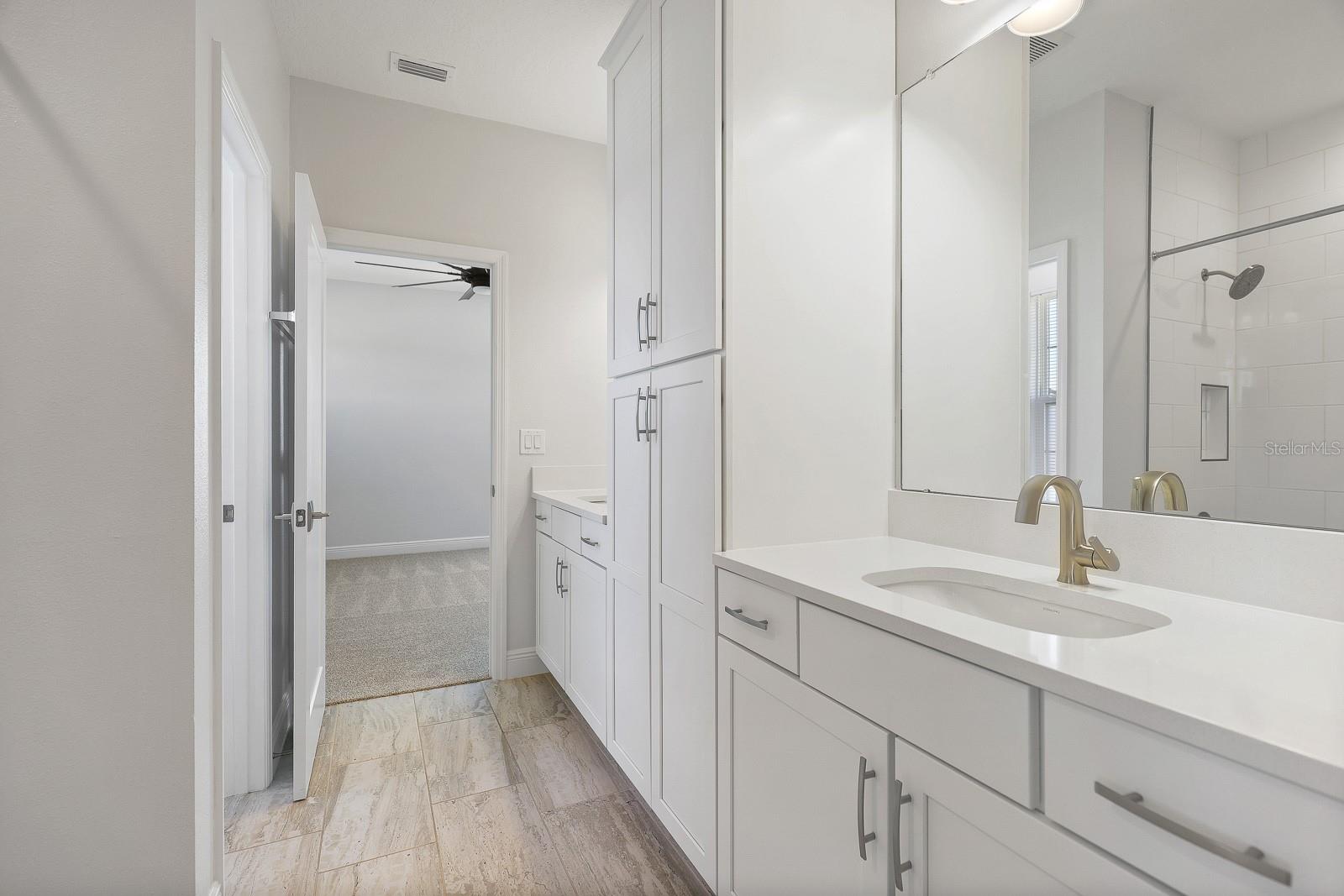 Image 32 of 48 For 13019 Paddock Wood Place