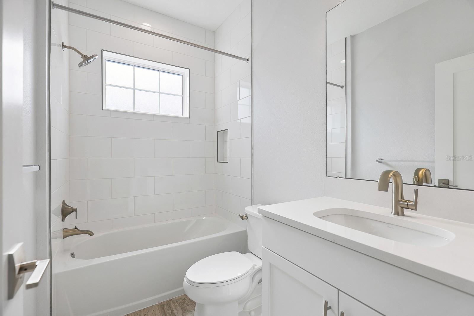 Image 36 of 48 For 13019 Paddock Wood Place