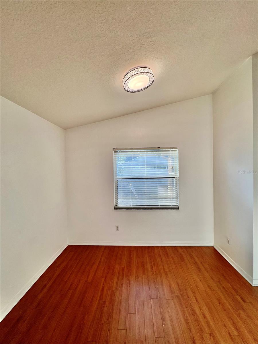 Image 17 of 36 For 9817 La Vonda Street