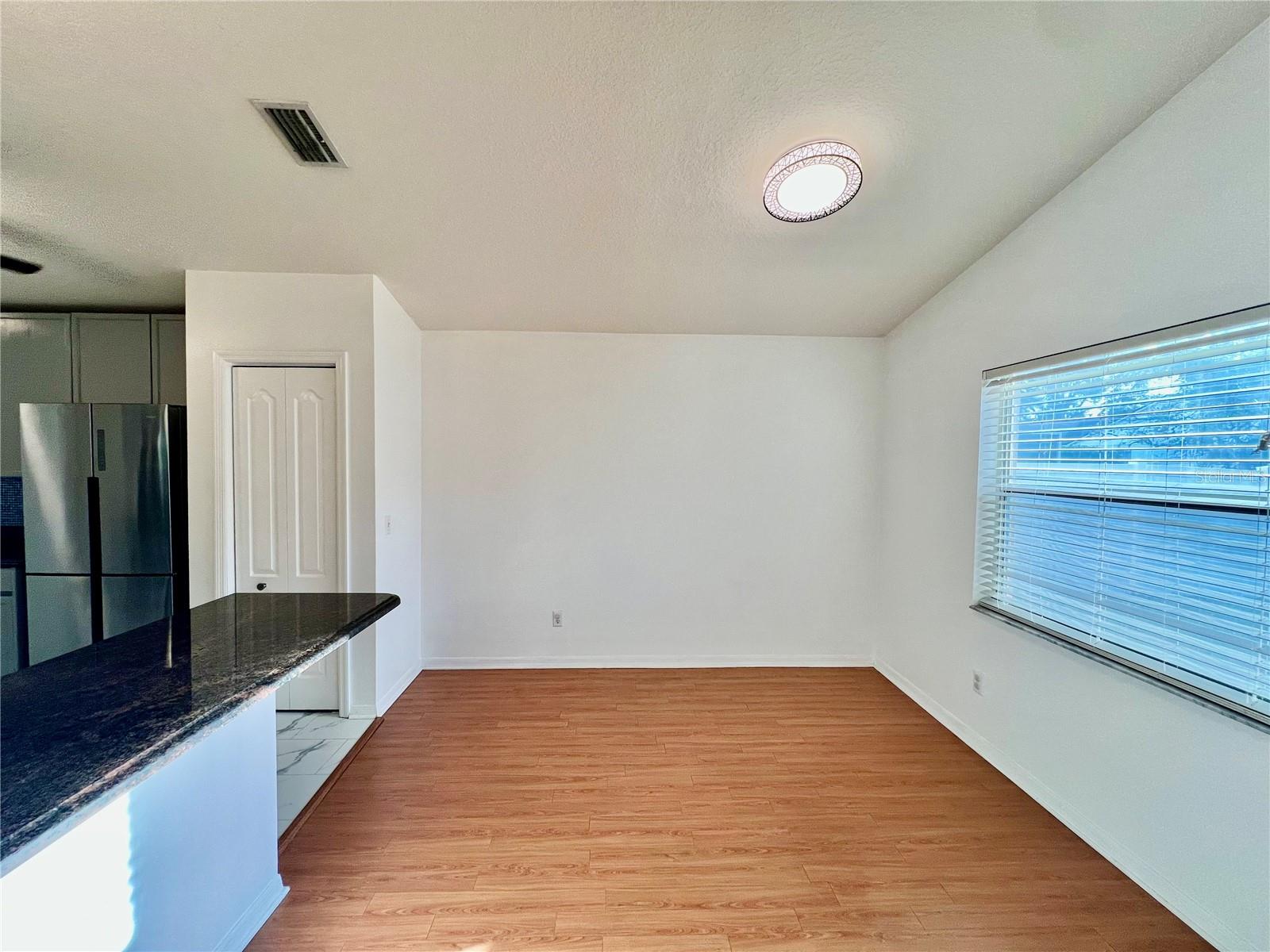 Image 18 of 36 For 9817 La Vonda Street