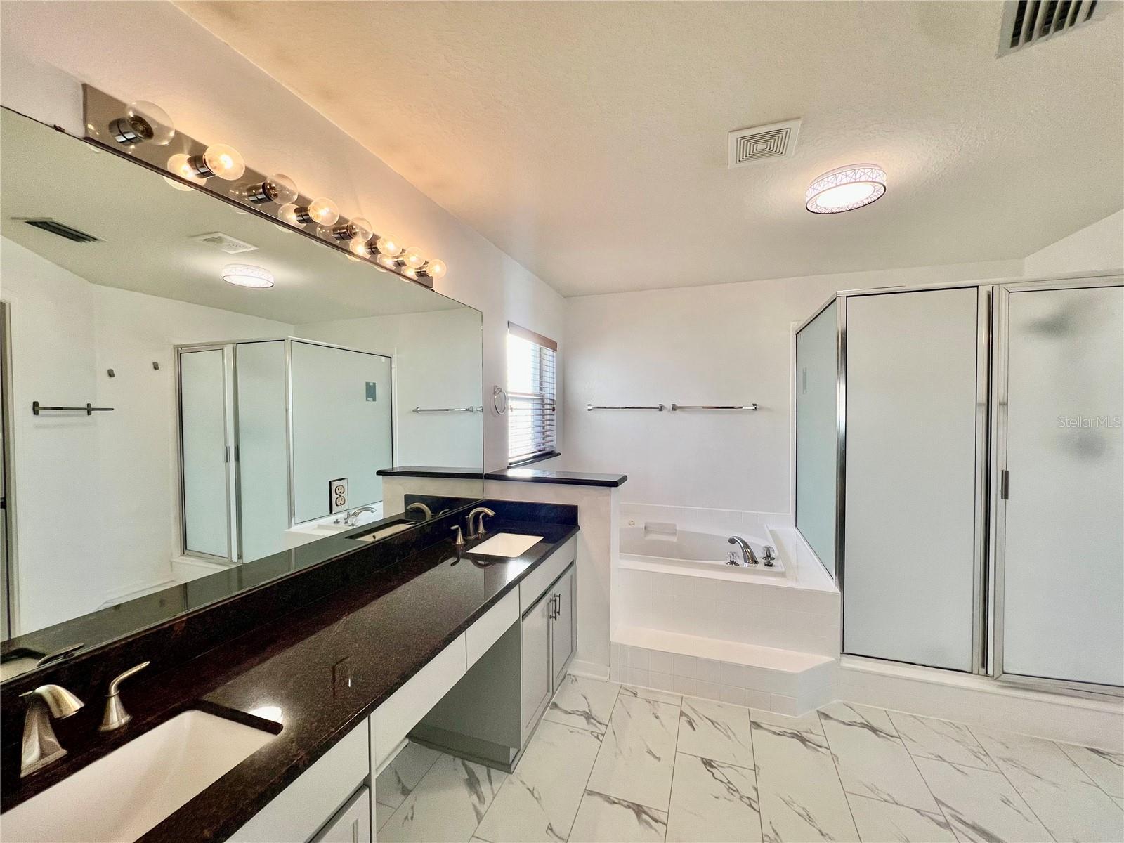 Image 22 of 36 For 9817 La Vonda Street