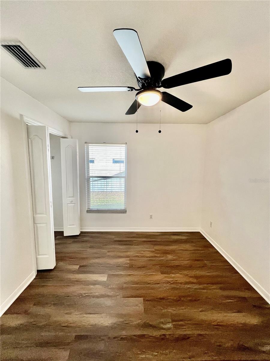 Image 25 of 36 For 9817 La Vonda Street