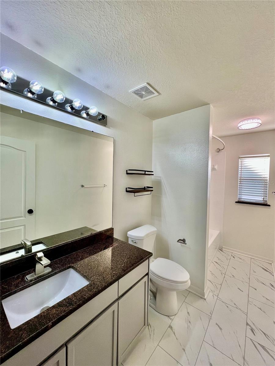 Image 29 of 36 For 9817 La Vonda Street