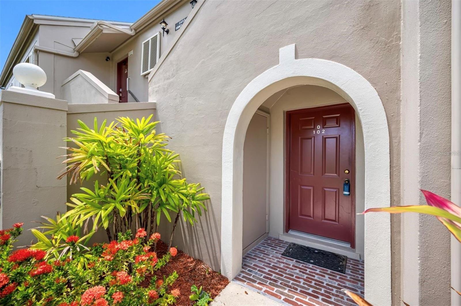 Image 2 of 28 For 2453 Egret Boulevard 102